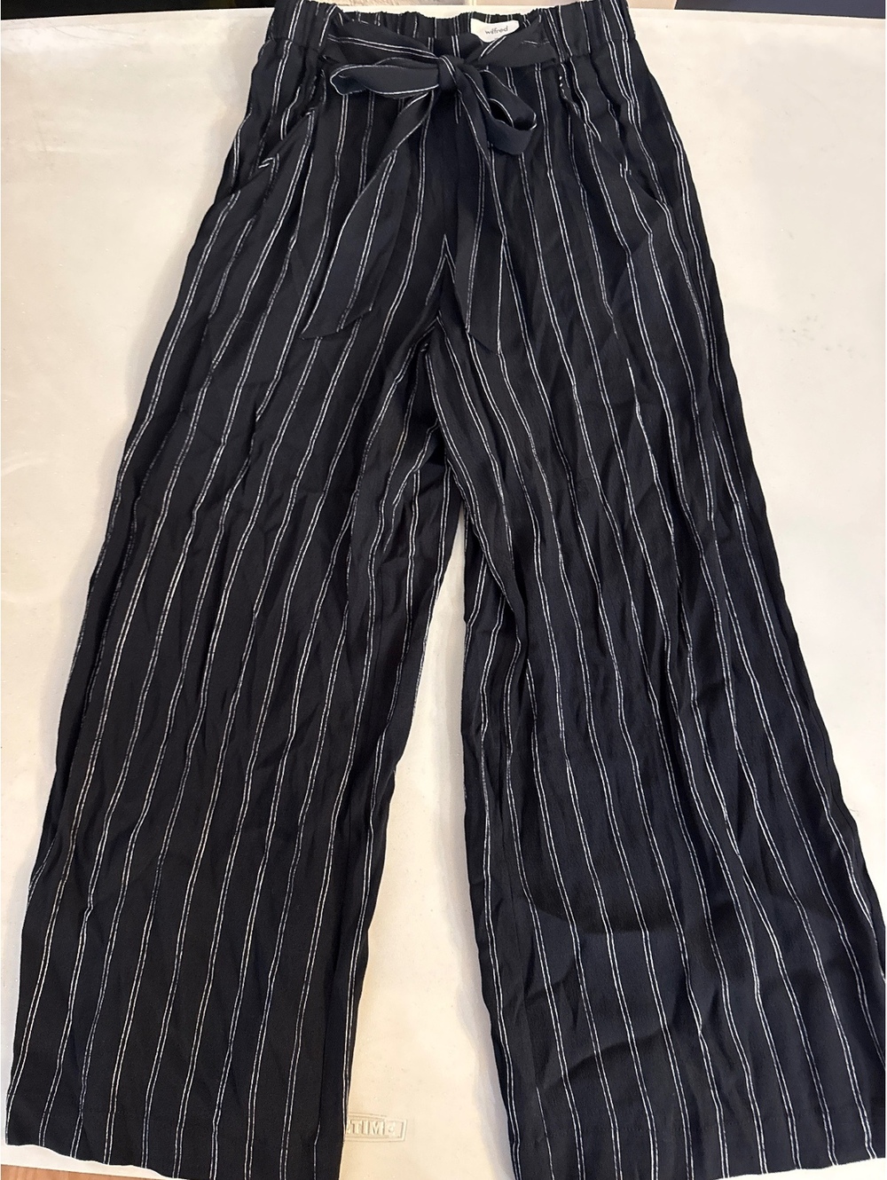 Aritzia Wilfred black-and-white striped dress pants size XS